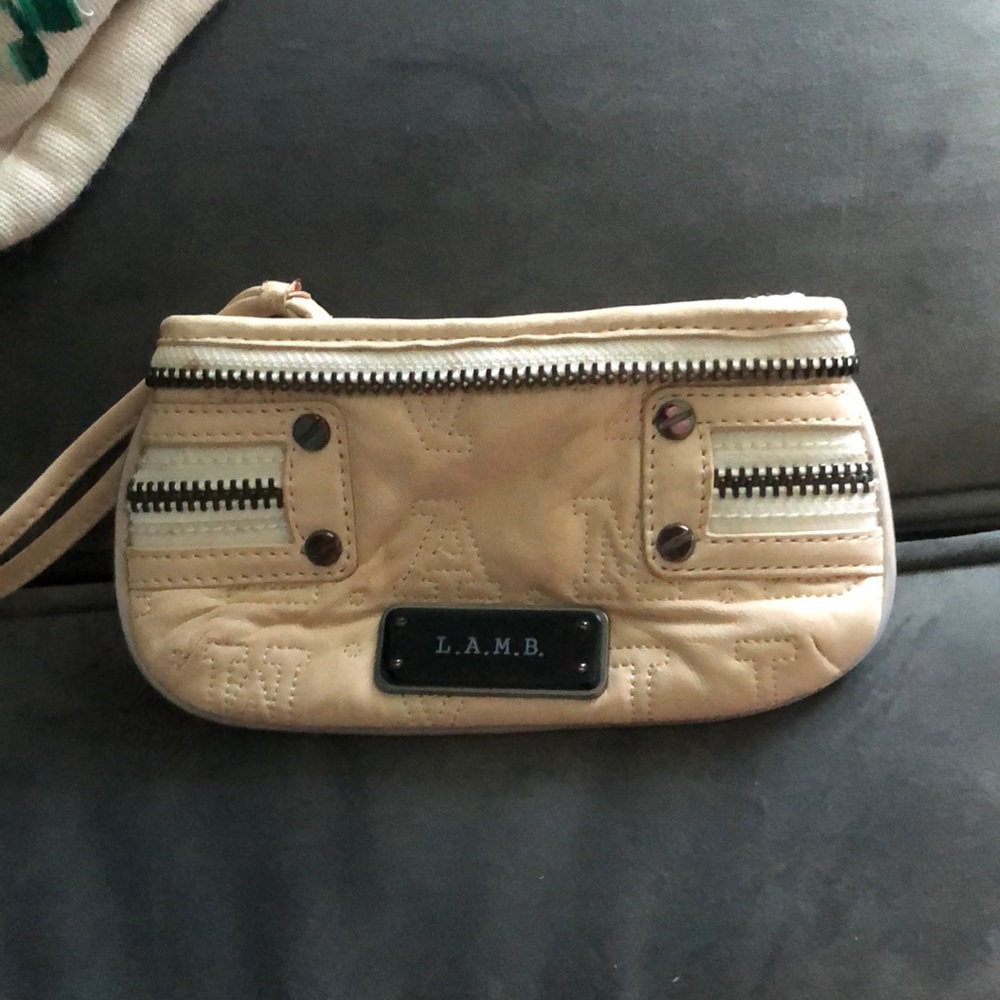Lamb wristlet